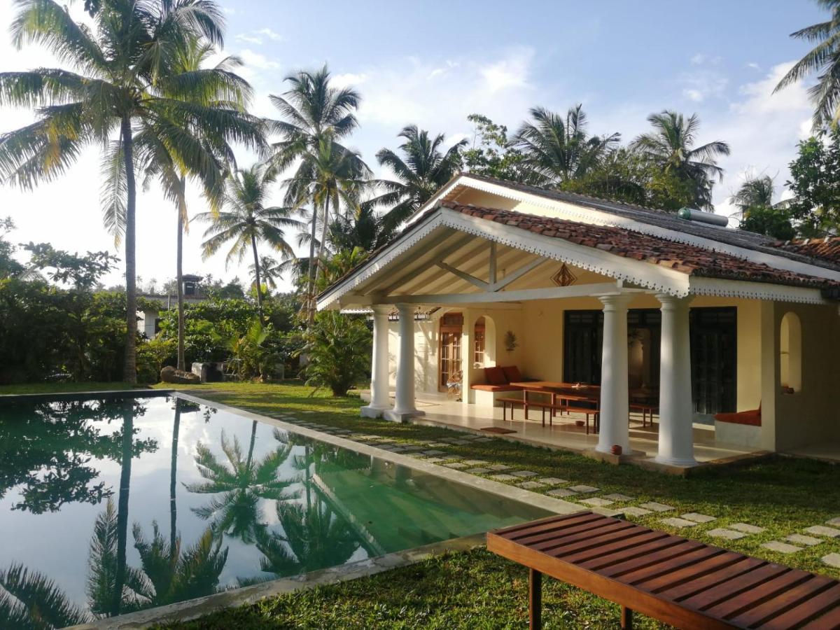 Hotel Kara à Ahangama Extérieur photo